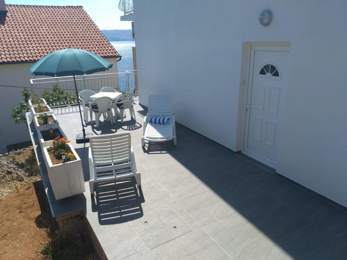 Sea Side App Apartment Vratarusa ภายนอก รูปภาพ