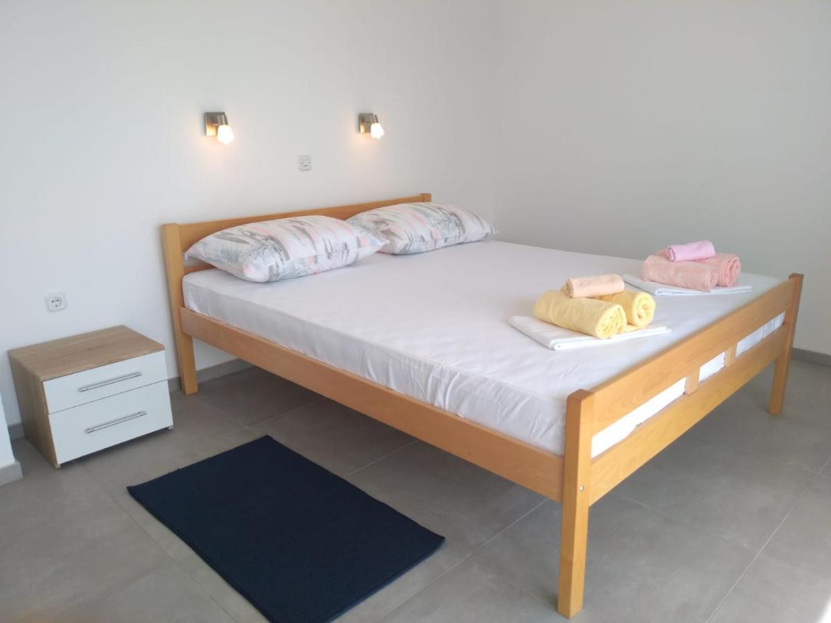 Sea Side App Apartment Vratarusa ภายนอก รูปภาพ