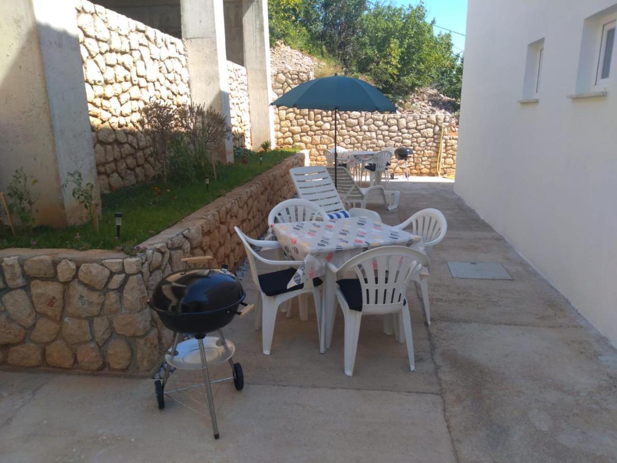 Sea Side App Apartment Vratarusa ภายนอก รูปภาพ